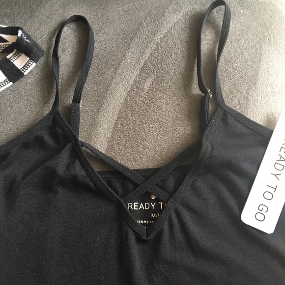 🛍COMBO Circle Of 3 Tank Tops!! - Picture 4 of 10